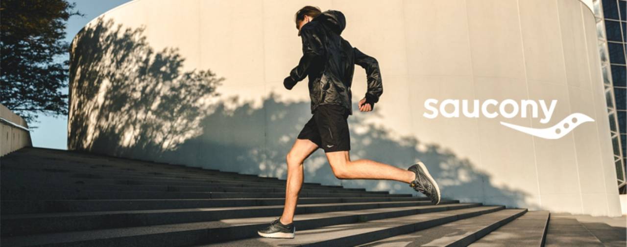 SAUCONY Banner