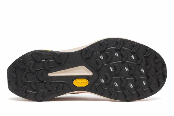 SAUCONY Peregrine 16 (Damen)