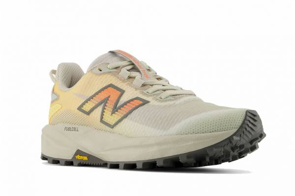 NEW BALANCE FuelCell Rebel Trail (Damen)