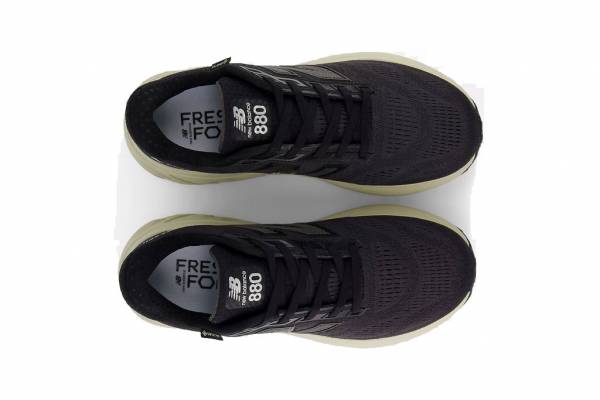 NEW BALANCE Fresh Foam X 880 v15 GTX (Damen)