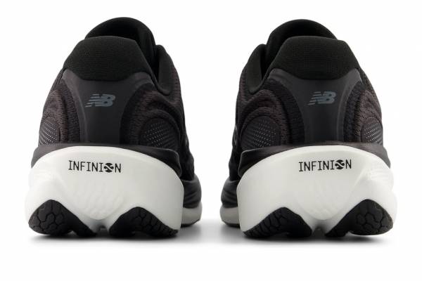 NEW BALANCE 1080 v15 (Herren)