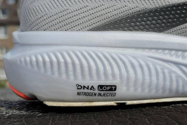 BROOKS Ghost 17