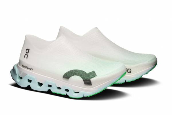 ON LightSpray Cloudmonster 3 Hyper (unisex)