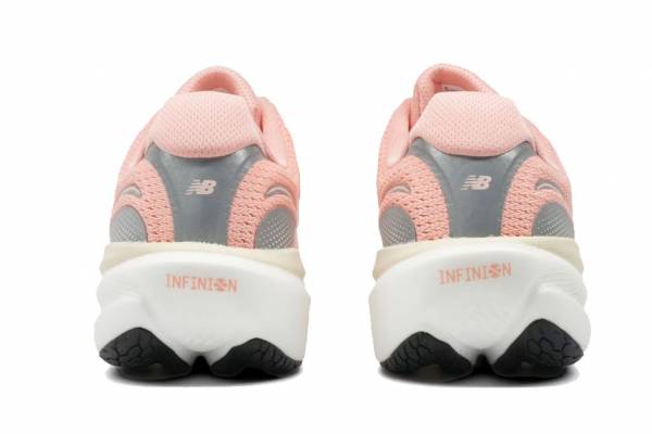 NEW BALANCE 1080 v15 (Damen)