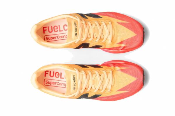 NEW BALANCE FuelCell SuperComp Elite v5 (Damen)