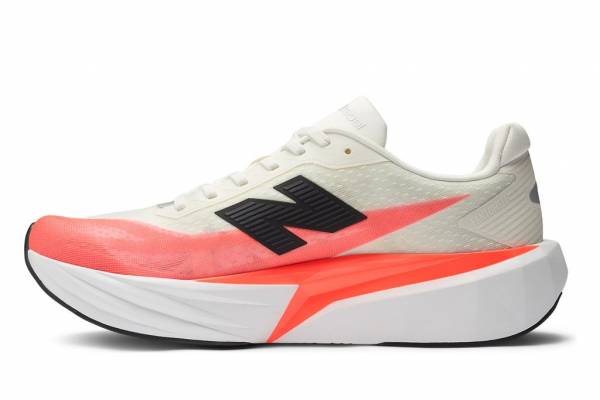 NEW BALANCE FuelCell Rebel v5 (Herren)
