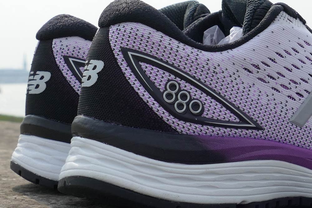 nike pegasus vs new balance 880