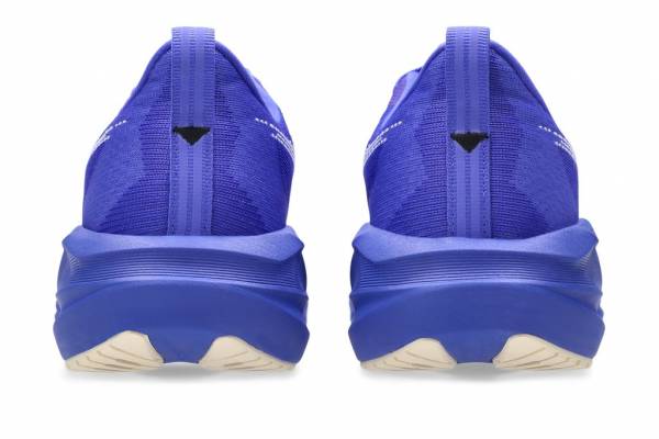 ASICS Novablast 5 (Damen)