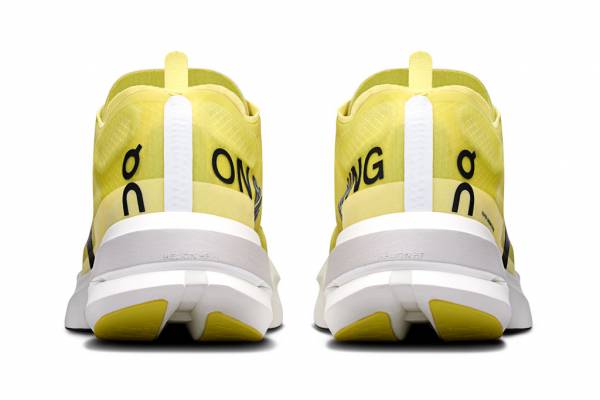 ON Cloudboom Strike (Herren)