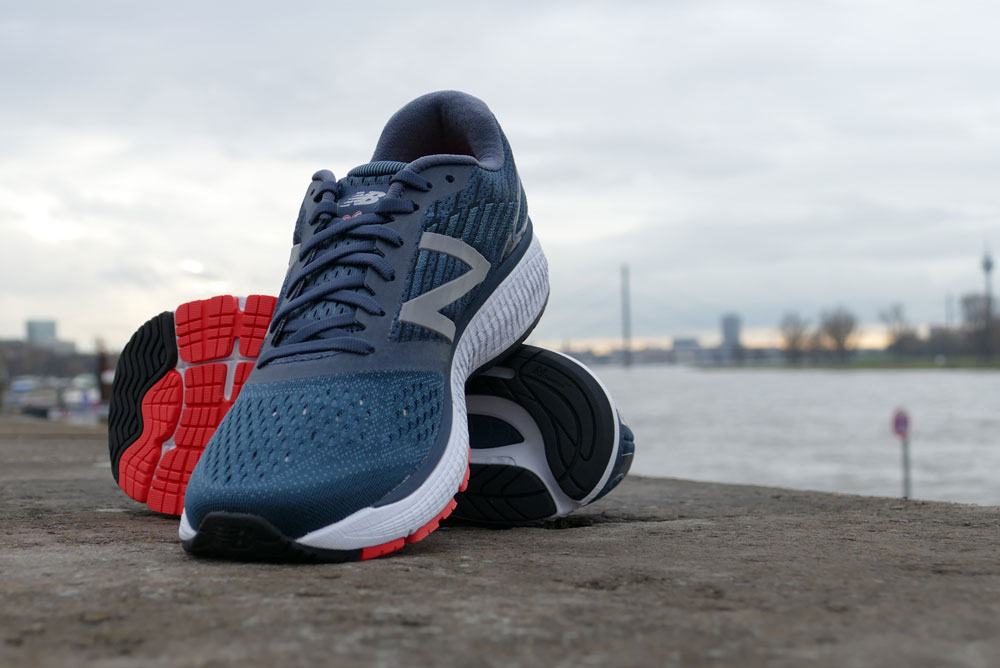 Test: NEW BALANCE 860 v9