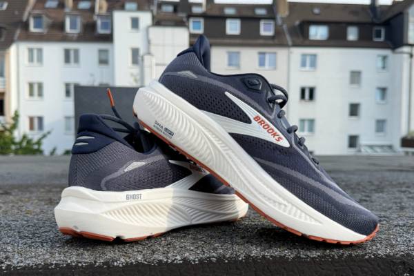 BROOKS Ghost 18
