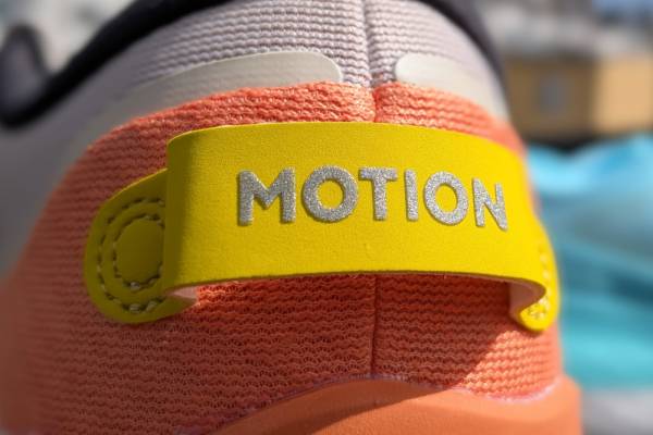 TRUE MOTION U-Tech Aion 4